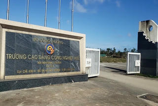 Nguyên Hiệu trưởng Trường Cao đẳng Công nghiệp Huế bị kỷ luật