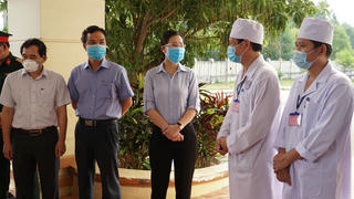 Bí thư Tỉnh ủy Quảng Ngãi kiểm tra phòng, chống dịch Covid-19