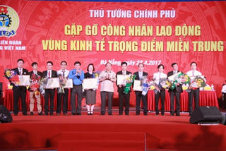Thủ tướng trao bằng khen cho sản phẩm của ngành Dầu khí