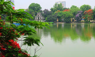 Việt Nam lọt top 10 điểm đến an toàn