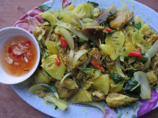 Món ngon miền biển: Cá đuối xào thơm