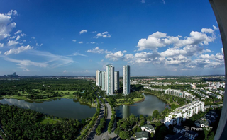 Giảng viên đại học gây bão với những bức ảnh chụp tại “thành phố xanh”