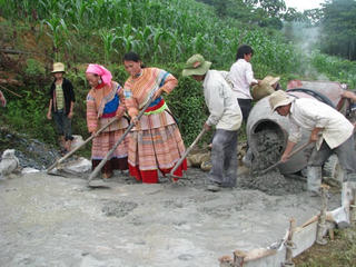 Thi đua là yêu nước