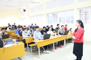 Rà soát tình hình dạy học trực tiếp, thúc đẩy mở cửa trường học