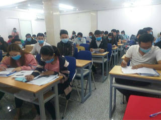TP Hồ Chí Minh: Nhiều trường đại học rục rịch cho sinh viên trở lại
