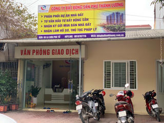 Hà Tĩnh 'sốt đất', vài m lại thấy công ty môi giới bất động sản