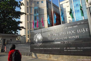Điểm kém, 112 sinh viên ĐH Luật TP HCM có thể bị buộc thôi học