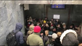 [VIDEO] Nhiều người Việt đang di tản khỏi Ukraine