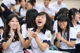 Tuyển sinh lớp 10 tại Hà Nội: Thi kết hợp xét tuyển