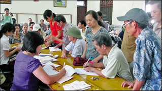 Tính tuổi nghỉ hưu khi ngày sinh trên các giấy tờ khác nhau