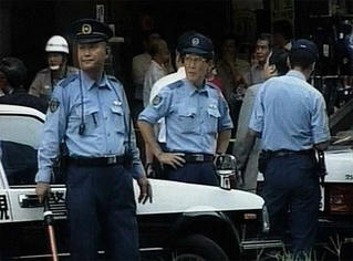 Xe buýt rơi xuống vực, 14 du khách thiệt mạng