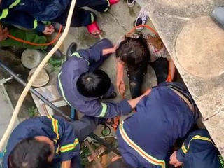 Lâm Đồng: Cứu sống một phụ nữ rơi xuống giếng sâu 25 m