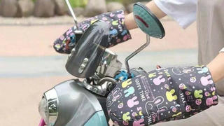 Những phụ kiện chống rét dành cho người đi xe máy