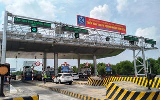Từ 0h ngày 20/7, tạm dừng thu phí tại các trạm thu phí dịch vụ đường bộ