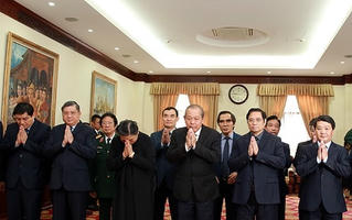 Lãnh đạo Đảng, Nhà nước, MTTQ Việt Nam viếng 'người bạn lớn của Việt Nam'