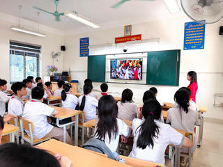 Minh bạch để chống lạm thu trong trường học