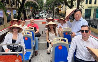 Việt Nam hấp dẫn du khách quốc tế