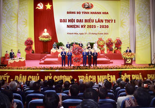 Chủ tịch Quốc hội Trần Thanh Mẫn dự khai mạc Đại hội đại biểu Đảng bộ tỉnh Khánh Hòa lần thứ nhất