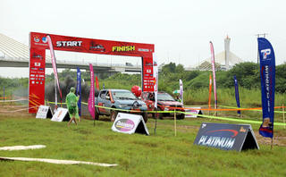 Sôi động Giải trình diễn xe địa hình Tuyên Quang năm 2025