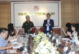 Mỗi công dân Việt Nam cần có trách nhiệm bảo vệ nền tảng tư tưởng của Đảng