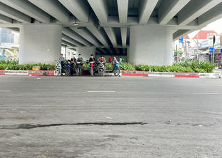 TP Hồ Chí Minh: Hiện trạng nhiều gầm cầu được đề xuất làm bãi giữ xe