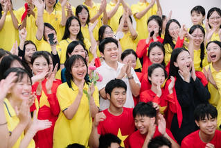 Khi nghệ sĩ truyền lửa trong trường học