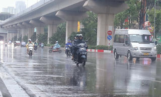 Ngày 12/10: Nhiều khu vực có mưa lớn, gió giật mạnh