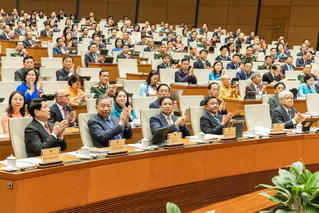 Chủ tịch Quốc hội:
Kỳ họp thứ 10 là bước khởi đầu cho thời kỳ phát triển mới
