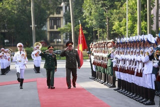 Thúc đẩy hợp tác quốc phòng Việt Nam - Belarus
