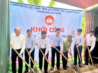 Hải Phòng: Khởi công xây nhà Đại đoàn kết cho gia đình có hoàn cảnh khó khăn