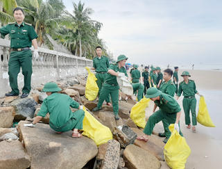 TP Hồ Chí Minh: Thu gom 37 tấn rác thải từ chiến dịch 'Hãy làm sạch biển'