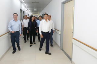 Phó Thủ tướng Lê Thành Long: Đưa cơ sở 2 Bệnh viện Bạch Mai, Việt Đức vào hoạt động trong năm 2025