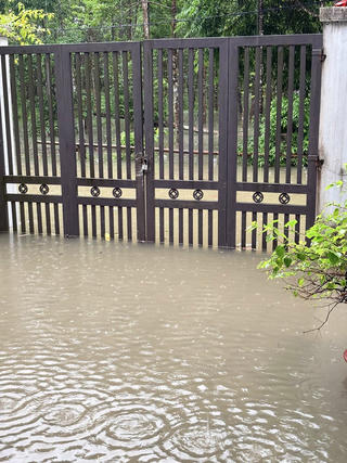 Tập trung ứng phó khẩn cấp, khắc phục hậu quả mưa lũ lớn tại khu vực Trung Bộ