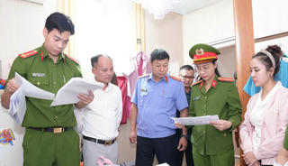 Lào Cai: Khởi tố, bắt tạm giam Hiệu trưởng và kế toán trường Mầm non An Bình