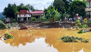 Nỗi lo sạt lở của người dân Kim Mẫm