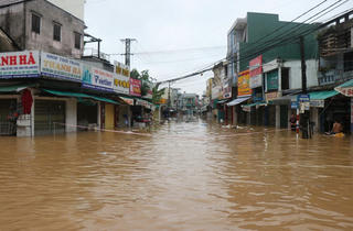 Ban Chỉ đạo yêu cầu vận hành hồ chứa ứng phó mưa lớn và bão số 13 sắp tới