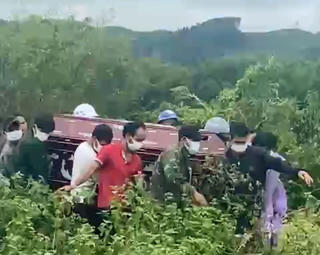 Quảng Trị: Tìm thấy thi thể người phụ nữ bị nước cuốn trôi khi qua ngầm tràn