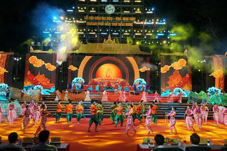 Bảo tồn và phát huy lễ hội Ok Om Bok