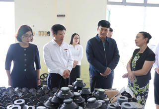 Agribank kịp thời hỗ trợ khách hàng, người lao động trên địa bàn Đà Nẵng và Huế bị thiệt hại do bão lũ