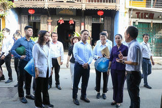 Chủ tịch UBND TP Đà Nẵng Phạm Đức Ấn kiểm tra các di tích tại phố cổ Hội An