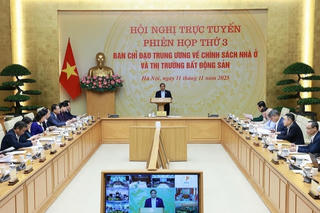 Thủ tướng chủ trì Phiên họp lần 3 về chính sách nhà ở, thị trường bất động sản