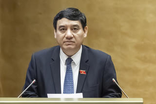 Giao Bộ trưởng Bộ Công an quy định mở rộng việc cai nghiện bắt buộc cho người từ đủ 12 tuổi đến dưới 18 tuổi tại cơ sở cai nghiện