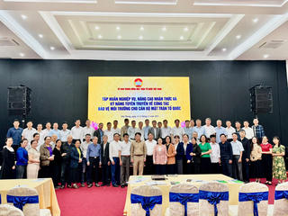 Tập huấn nâng cao nghiệp vụ công tác bảo vệ môi trường cho cán bộ Mặt trận 