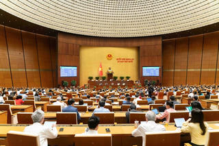 Quốc hội “chốt” tăng trưởng GDP năm 2026 từ 10% trở lên