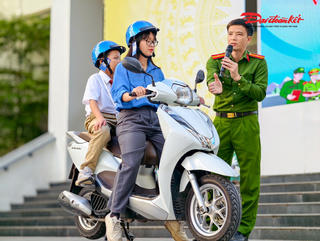 Hà Nội tập huấn ATGT bằng mô phỏng và thực hành: Học sinh nhớ lâu, thay đổi hành vi