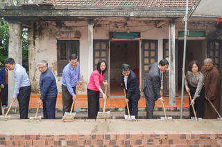 Ninh Bình: Xây dựng mái ấm Đại đoàn kết cho 2 bà cháu