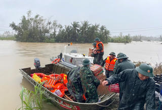 Đắk Lắk: Khẩn trương tập trung ứng phó và kịp thời khắc phục hậu quả lũ lụt đặc biệt lớn