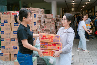 TP Hồ Chí Minh chung sức cùng miền Trung ruột thịt