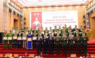 Những người tận lực cho làng xã bình yên