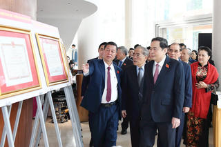 Kỷ niệm 80 năm Ngày truyền thống Nhà xuất bản Chính trị Quốc gia Sự thật